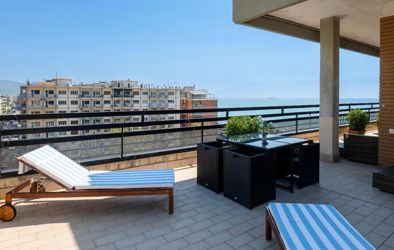Mareluna Penthouse - Luxury Suites Salerno Exterior photo
